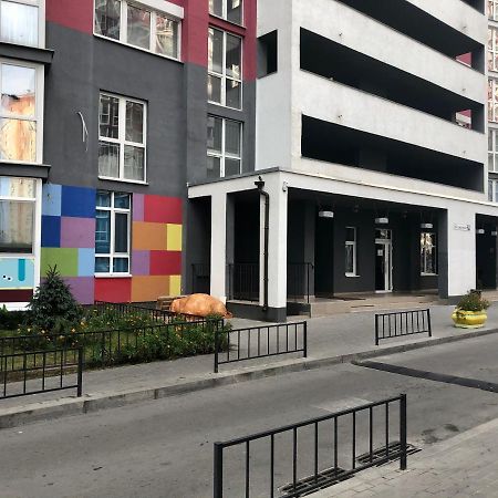 East Residence White Киев Екстериор снимка