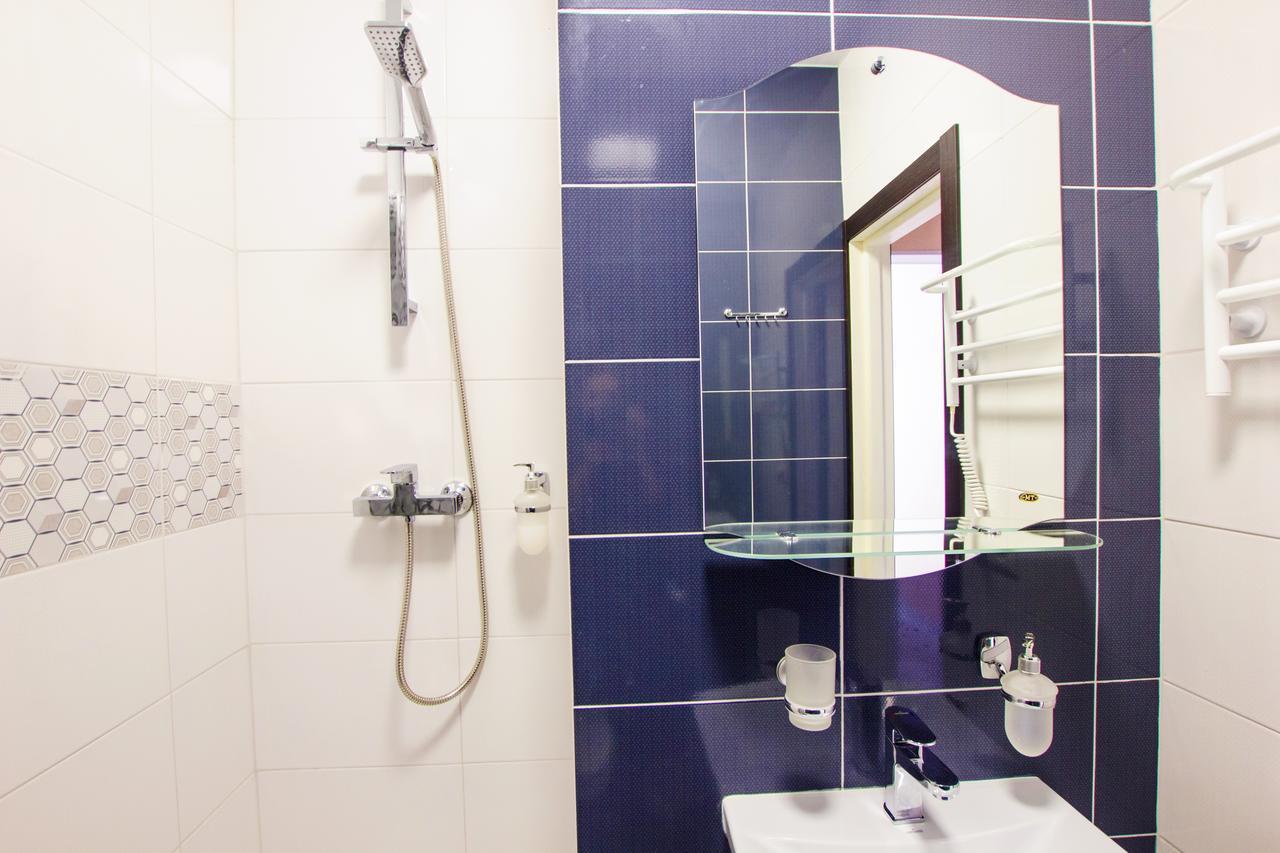 East Residence White Киев Екстериор снимка